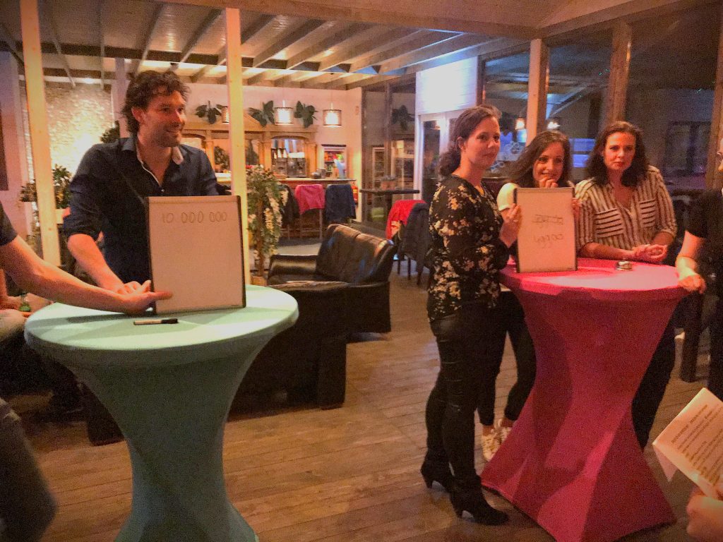 de Jongens VS de Meisjes