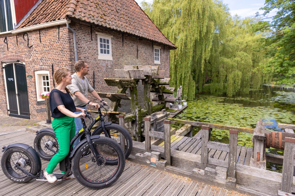 E-Step, een elektrische step huren in de Achterhoek doe je bij Unieke Uitjes